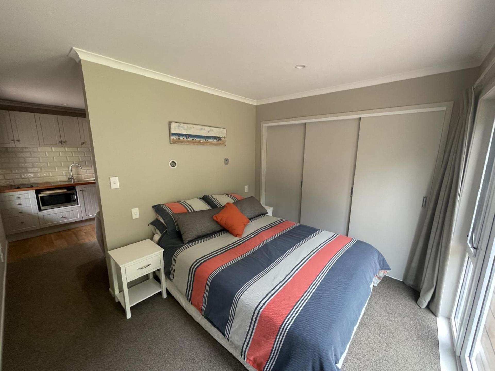 Appartamento Guest Wing In Richmond Downs Walton Esterno foto